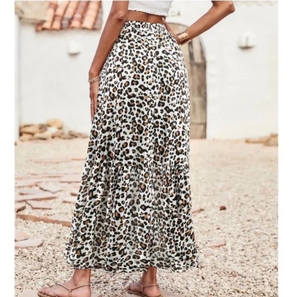 Boho leopard print tassel maxi skirt - Picture 3 of 9